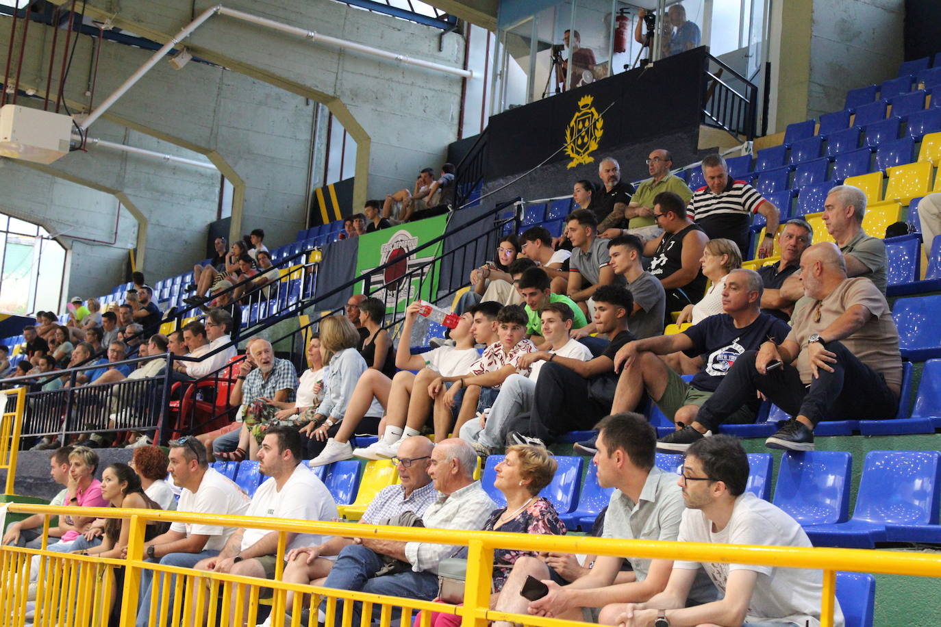 Béjar disfruta con el baloncesto