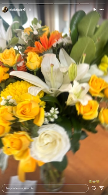 El ramo de flores amarillas