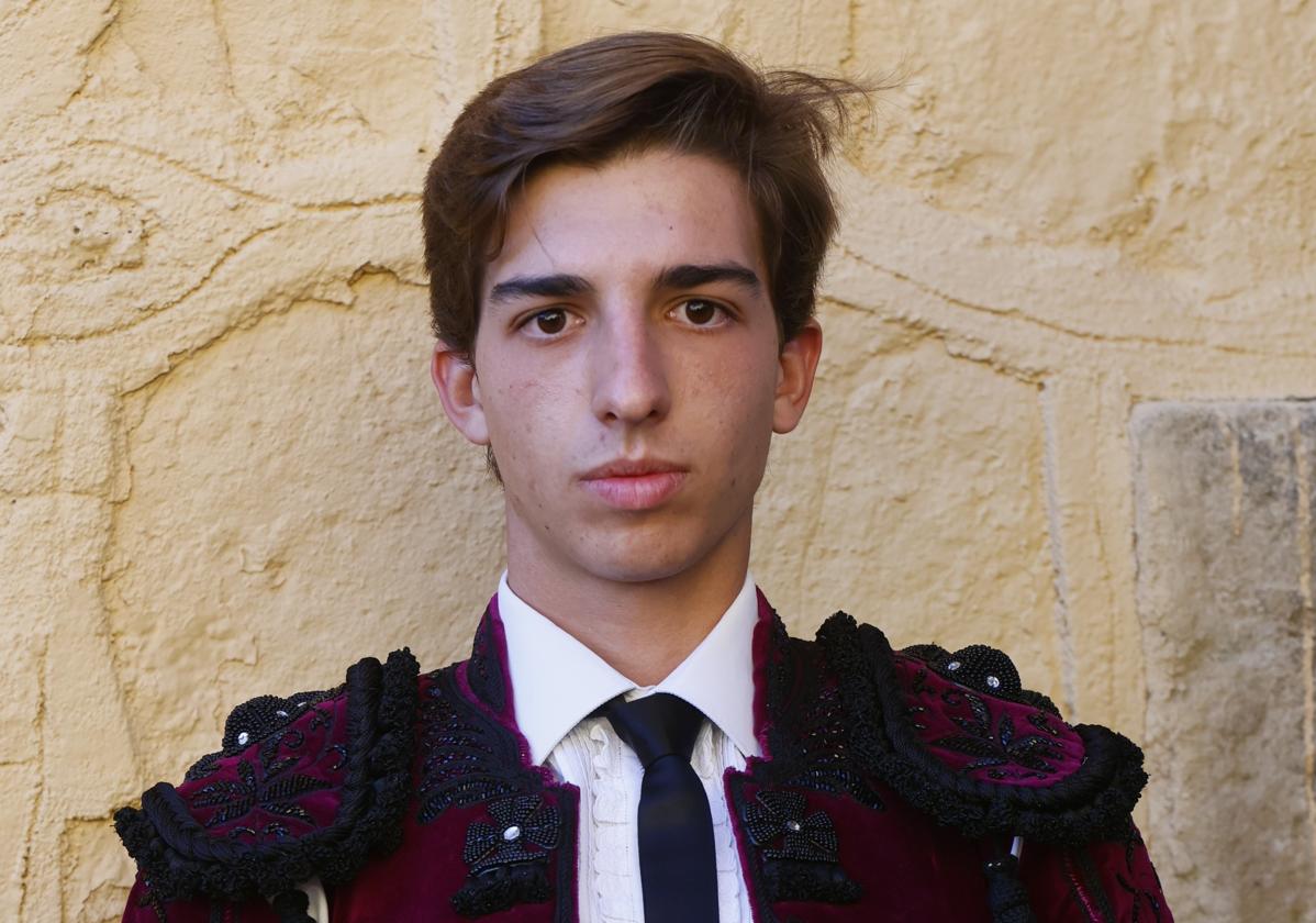 Julio Norte, herido muy grave con una cornada en la espalda en San Agustín