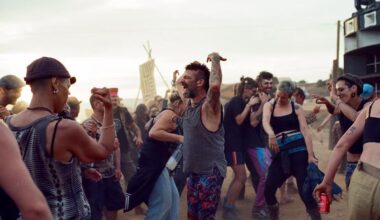 ‘Sirât’, ‘Romería’ y ‘Sorda’, preseleccionadas por España para el Oscar a mejor película internacional | Cine: estrenos y críticas