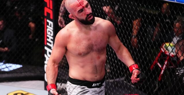 Jared Gordon pelea a pesar de ser atropellado por el auto antes de la derrota de NOCHE UFC 3