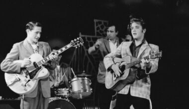 La noche en que Elvis Presley se consolidó como “el rey”: así fue su impactante presentación en el show de Ed Sullivan