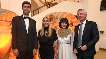 Nicolás Pinto, Amalia Amoedo, Sofía