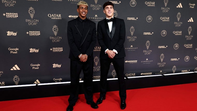 Lamine Yamal en la alfombra roja del Balón de Oro