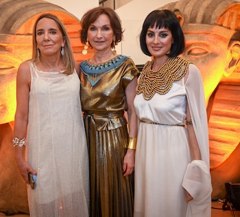 Verónica Zoani de Nutting, Pela
