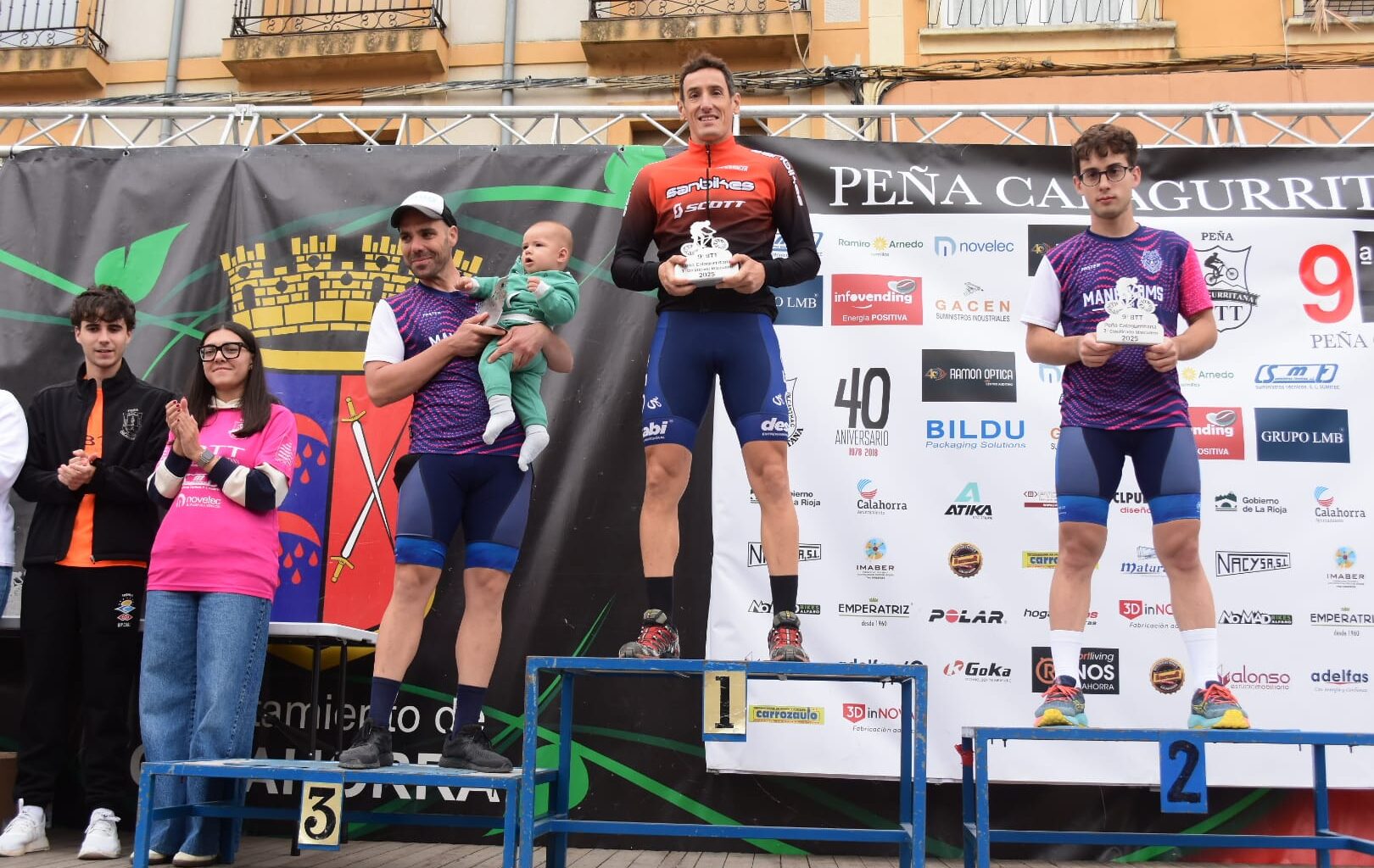 Los ganadores de la general en la BTT Peña Calagurritana 2025