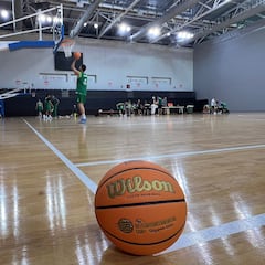El Unicaja arranca la defensa de su título Intercontinental