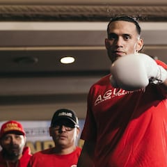 David Benavidez sostiene que el Canelo Álvarez le tiene miedo