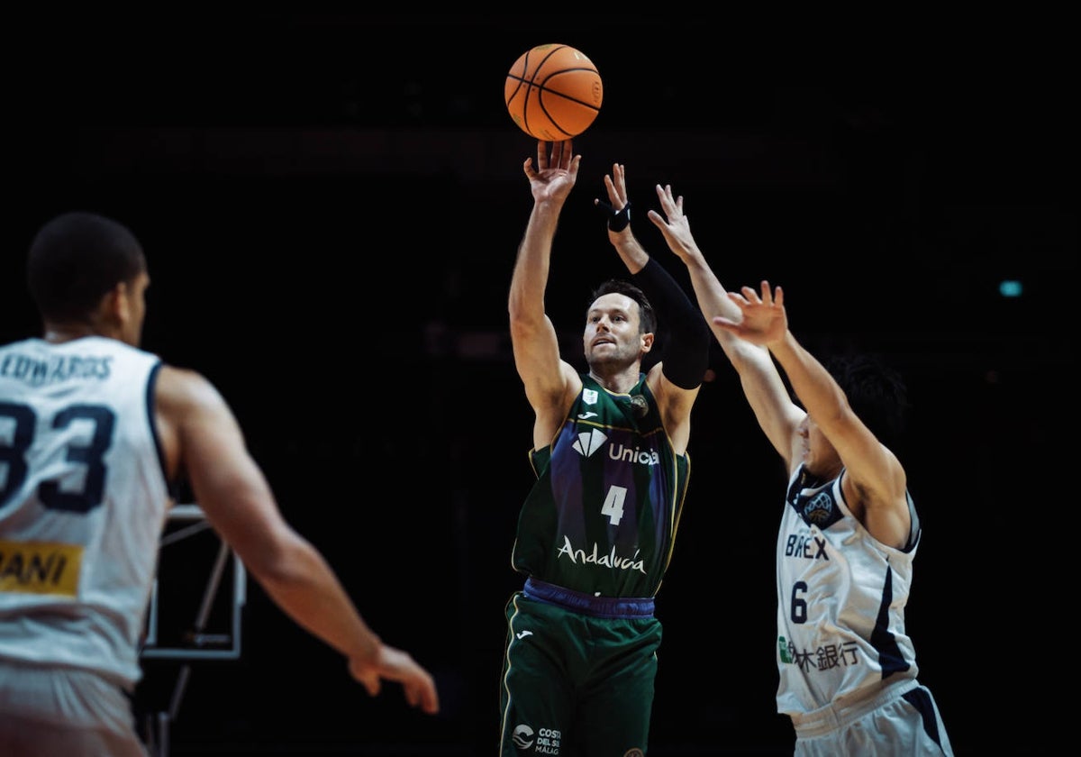 El Unicaja saca el rodillo para alcanzar la final de la Intercontinental