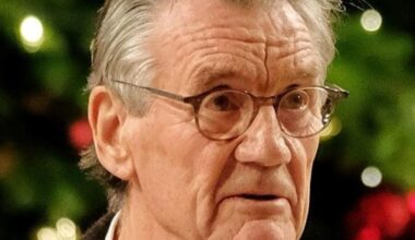 Milicianos venezolanos retienen durante siete horas al actor Michael Palin, de los Monty Python