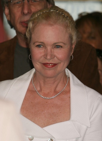 MMichelle Phillips, única sobreviviente, impulsa