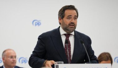 Núñez se «avergüenza» de Page por celebrar la derrota de Sánchez cuando su número 2 votó a favor ceder la política de inmigración a Cataluña