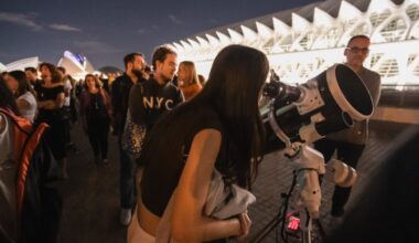 La Ciutat de les Arts organiza una observación con telescopios