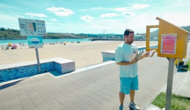 Suances instala tres casetas para intercambiar libros y fomentar la lectura