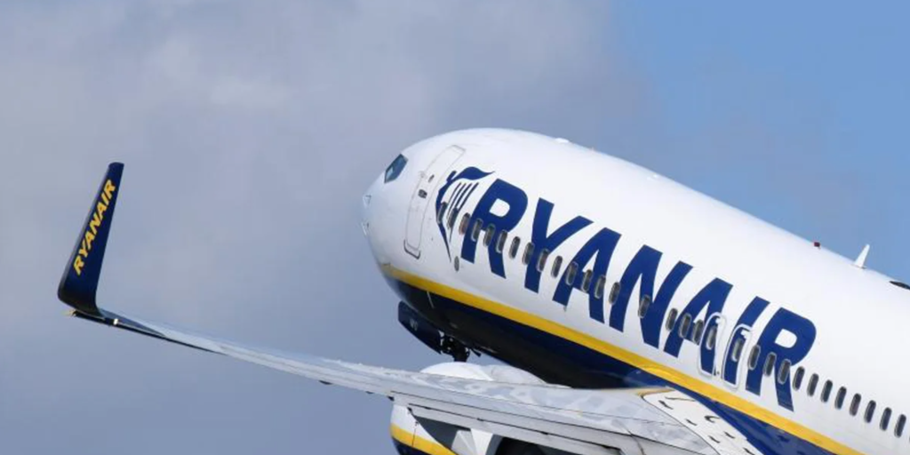Ryanair 'paga' con Canarias su conflicto con Aena