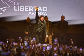 Javier Milei durante el cierre