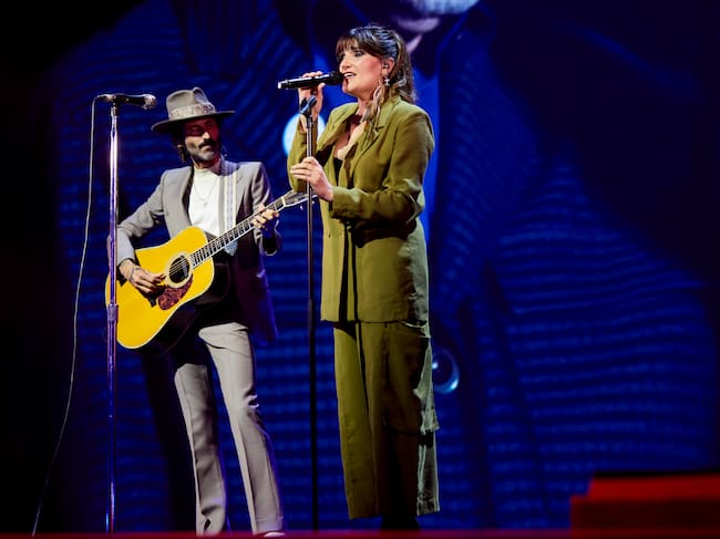 SEVILLE, SPAIN - SEPTEMBER 10: Leiva and Rozalén perform on stage during the Latin GRAMMY® Celebrates: The Music of Andalusia, A Tribute to the Region's Musical Legacy on September 10, 2025 in Seville, Spain. (Photo by Fran Santiago/Getty Images for The Latin Recording Academy)