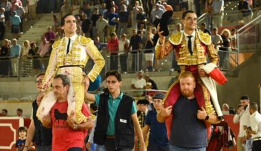 Paco Ureña corta 4 orejas y Juan Ortega 2 y salen a hombros en una triunfal tarde de feria en Lorca | Sociedad
