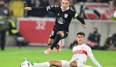 Iago Aspas regatea a Chema Andrés este jueves en el MHPArena, en Stuttgart.