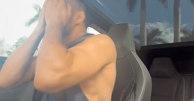 Matums Gumrot respondió a la pelea de Charles Olivira en UFC Río