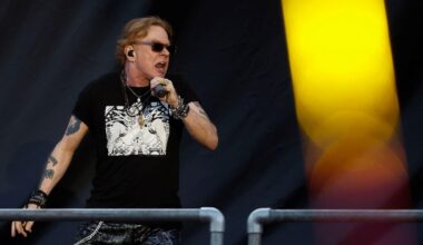 De admiración en secreto a confesión y sorpresa: la inesperada fascinación de Axl Rose en los noventa por un grupo “rival”
