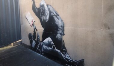 Borran el mural que Banksy pintó en la fachada del Tribunal de Justicia de Londres | Internacional