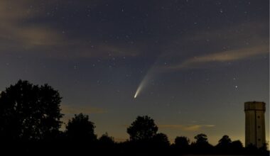 Dos cometas serán visibles en el cielo durante el mes de octubre, y he aquí cómo observarlos