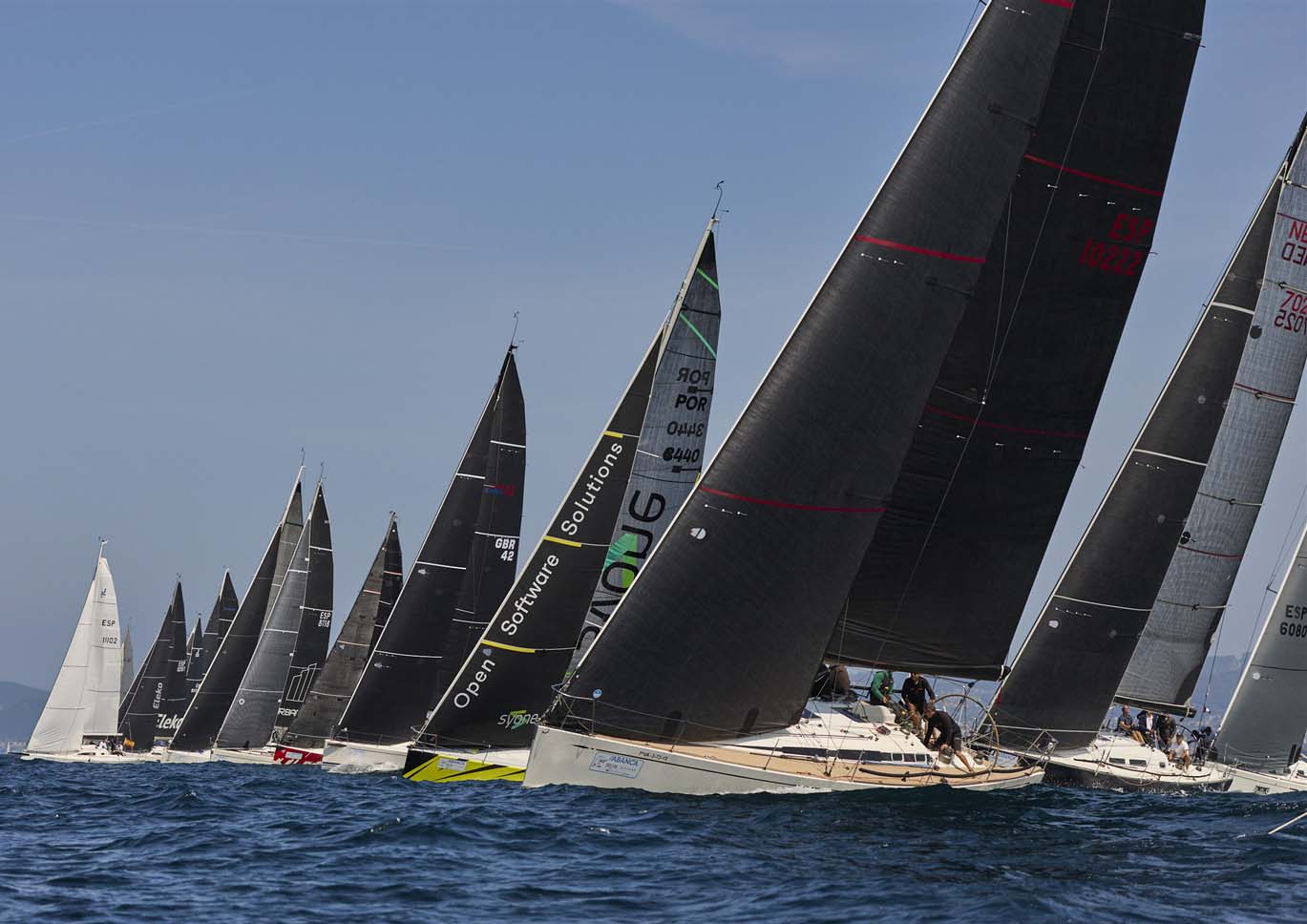 Las Rías Baixas alzan el telón del 40º Trofeo Príncipe de Asturias   · Monte Real Club de Yates Baiona