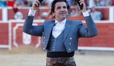 Diego Ventura, dos orejas, magnífico en el ecuador de Albacete