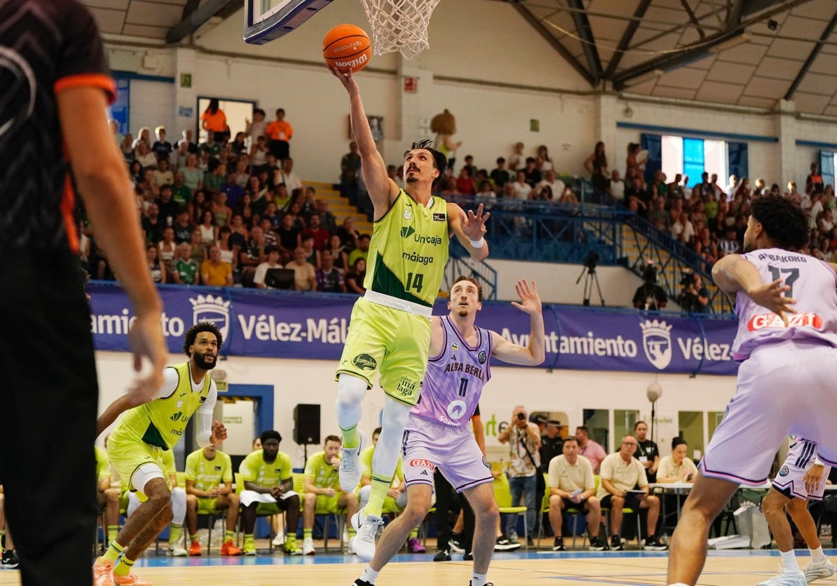 Convincente versión del Unicaja ante el ALBA Berlín para abrir el Costa del Sol