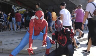 colas, fervor y primeras firmas en el debut de la Comic-Con
