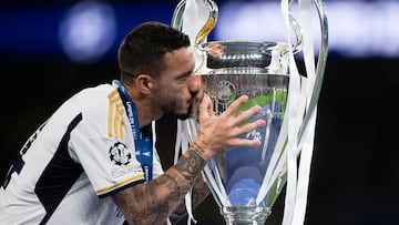 WEMBLEY STADIUM, LONDON, UNITED KINGDOM - 2024/06/01: Joselu (Jose Luis Mato Sanmartin) of Real Madrid CF kisses the trophy during the award ceremony following the UEFA Champions League final football match between Borussia Dortmund and Real Madrid CF. Real Madrid CF won 2-0 over Borussia Dortmund. (Photo by NicolÃ² Campo/LightRocket via Getty Images)