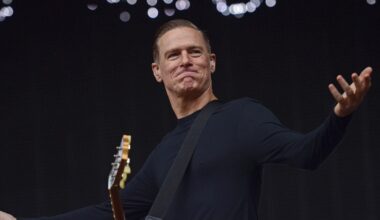 Bryan Adams, de la cima del rock a una búsqueda personal por la frescura y la autenticidad: “Mi mayor satisfacción hoy proviene de la música y mi familia”