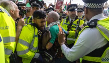 Las protestas en apoyo a la organización 'Palestine Action' dejan casi 900 detenidos en Londres | Internacional