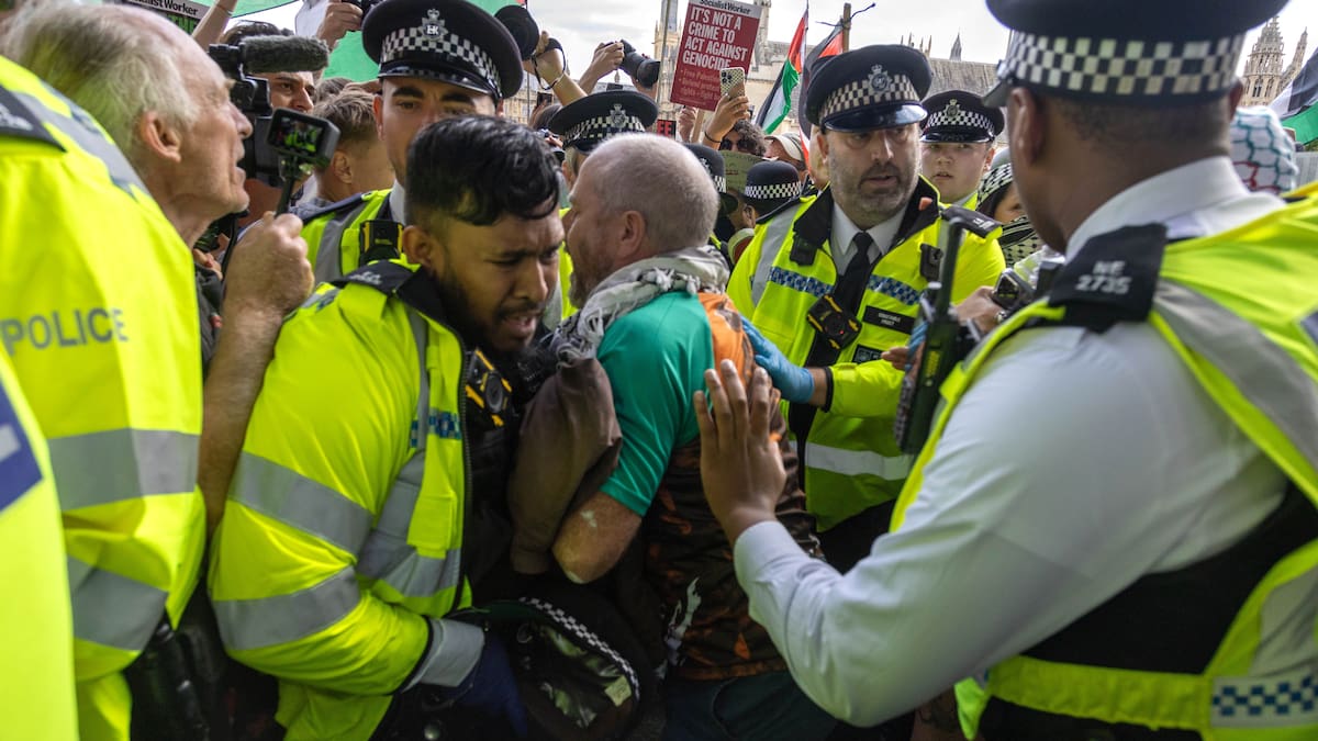 Las protestas en apoyo a la organización 'Palestine Action' dejan casi 900 detenidos en Londres | Internacional