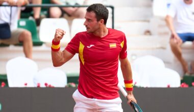 Pedro Martínez recupera el espíritu de la Davis y derrota a Holger Rune para forzar el quinto partido en el Dinamarca-España | Tenis
