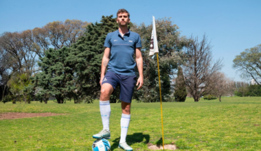 Así es el footgolf: la mezcla perfecta entre el golf y el fútbol que conquista Argentina