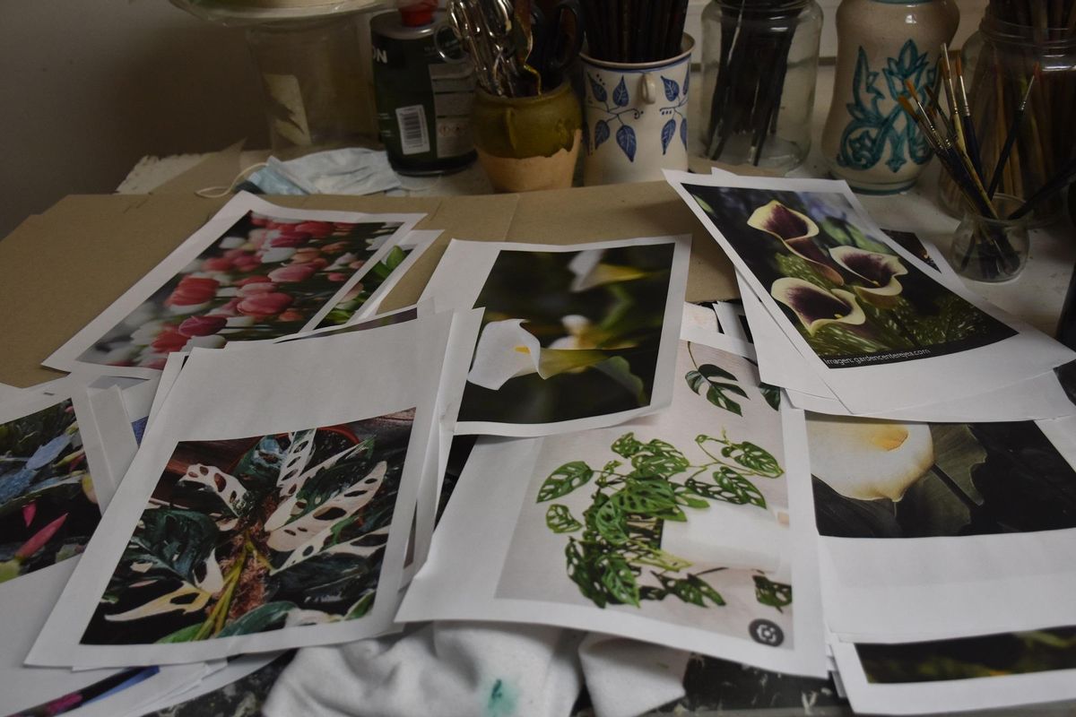 Bocetos del pintor en su estudio.