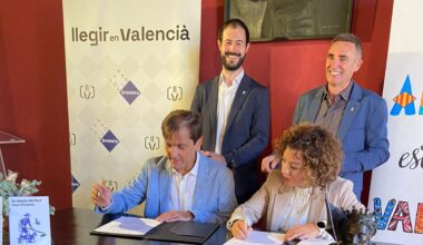 La Fundació Bromera per al Foment de la Lectura y el ayuntamiento de Alzira firman un convenio de colaboración formal