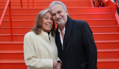 Se entregan los Diplomas al Mérito de los Premios Konex a la música popular
