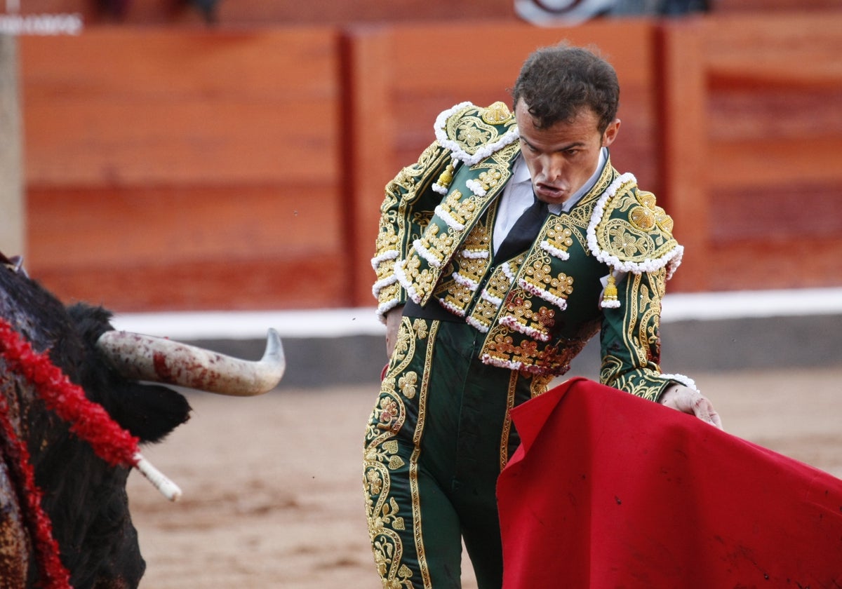 «Hace dos Ferias me llamaron para sustituir a Morante, estaba en Perú. Lloré mucho»