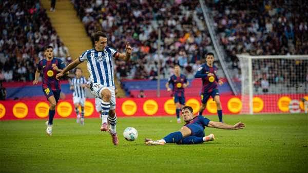 Un muy buena Real cae en Montjuic