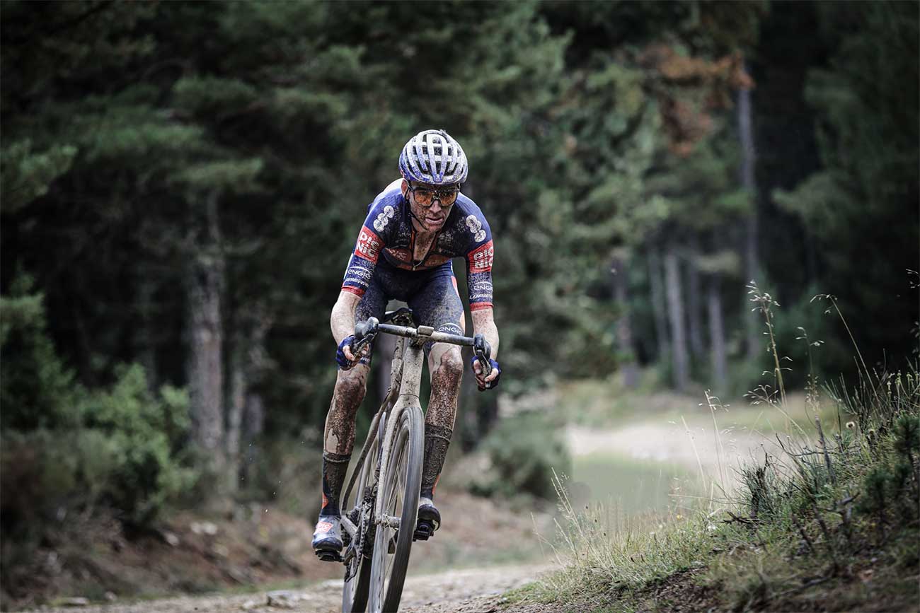 Bardet lidera una parrilla de lujo en la 226ERS UCI Gravel World Series en Sea Otter Europe Girona