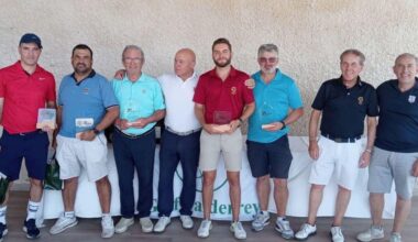 Ganadores en el campo de golf Valderrey.