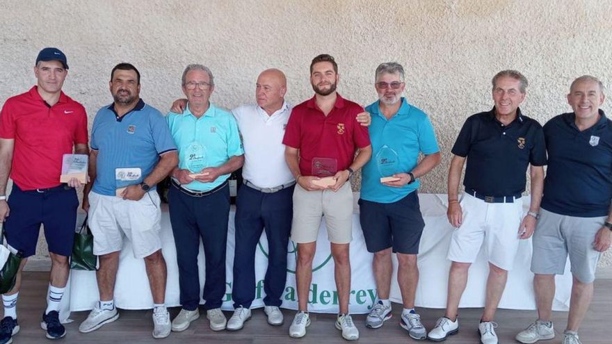 Ganadores en el campo de golf Valderrey.