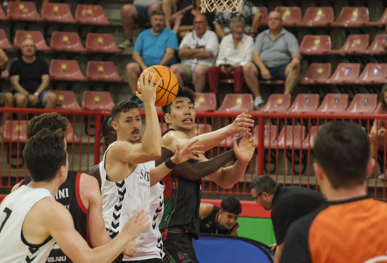 Carácter y notas de calidad en el nuevo Bilbao Basket