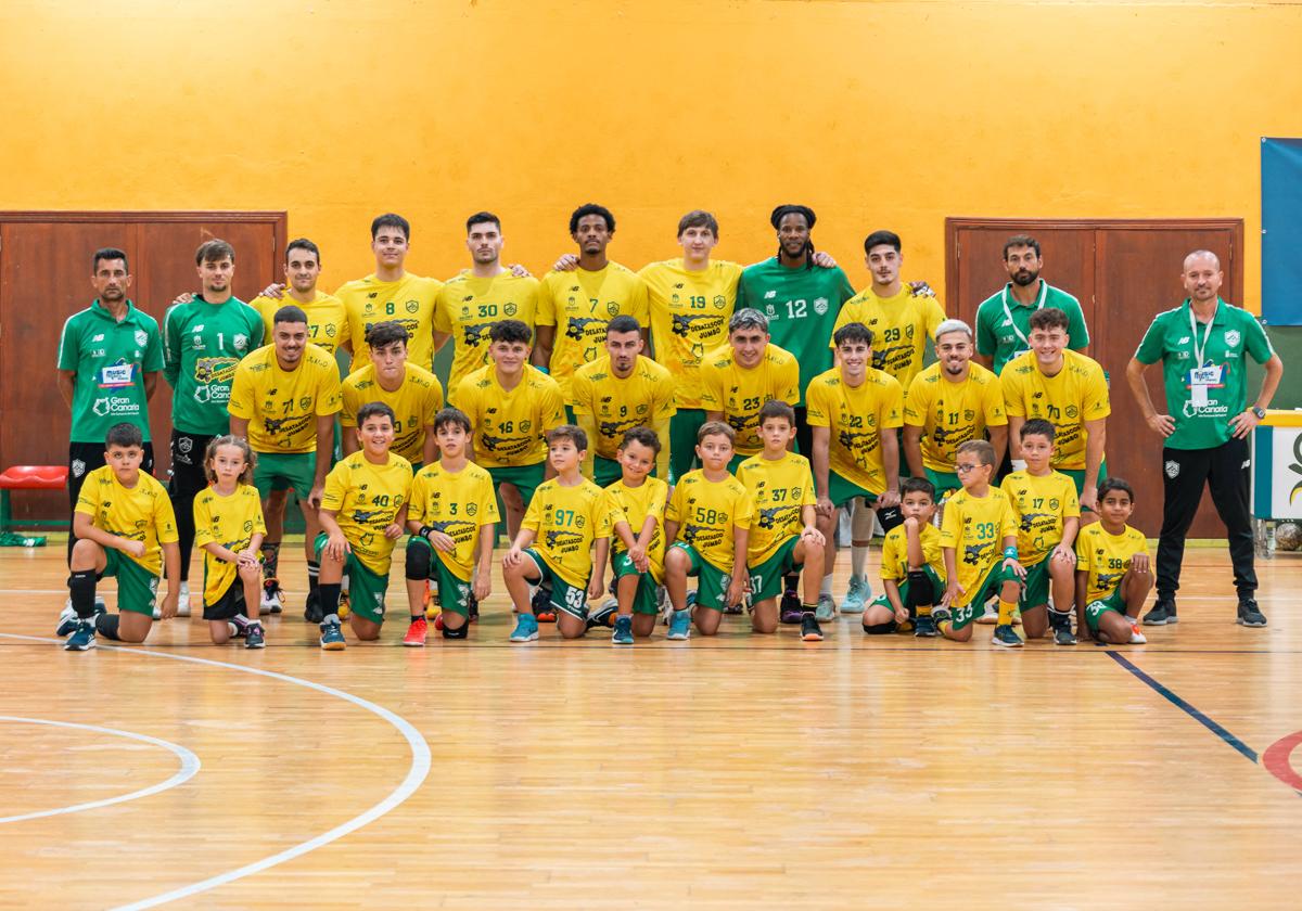 El Balonmano Gáldar buscará sumar sus primeros puntos ante el BM Culleredo en A Coruña