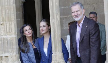 La princesa Leonor en busca de la otra Leonor, reina de la otra Navarra, en el palacio encantado