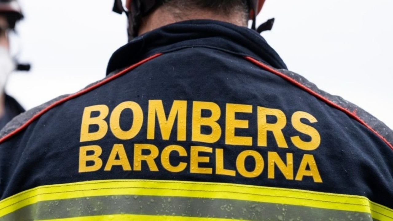 Encuentran el cuerpo sin vida de una de las dos personas desaparecidas tras ser arrastradas por las fuertes lluvias en Barcelona