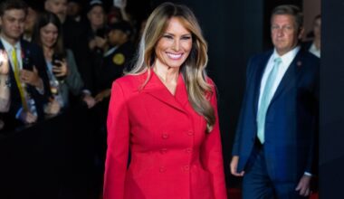 "Melania Trump no busca ser parte del público, sino estar por encima de él"